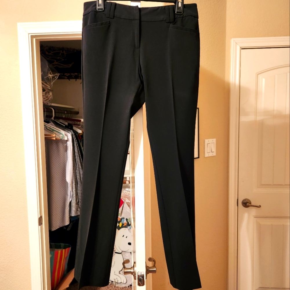 ♠️🙋‍♀️♣️NY & Company; Women's Black Dress Pants Size 6
